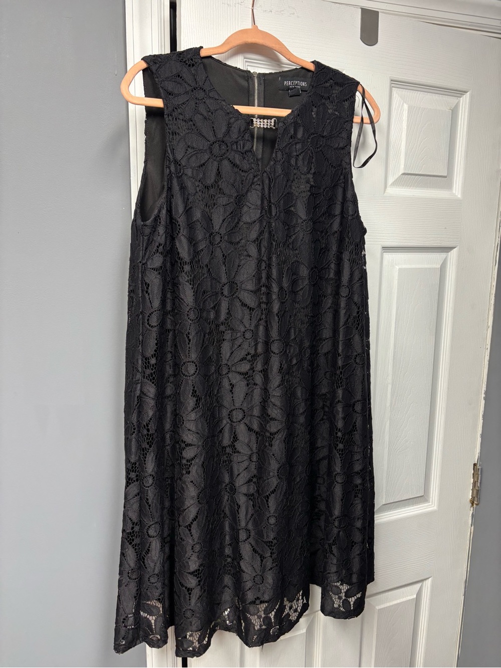 Perceptions Black Floral Lace Midi Dress